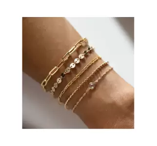Permanent jewelry, custom-fitted elegant design